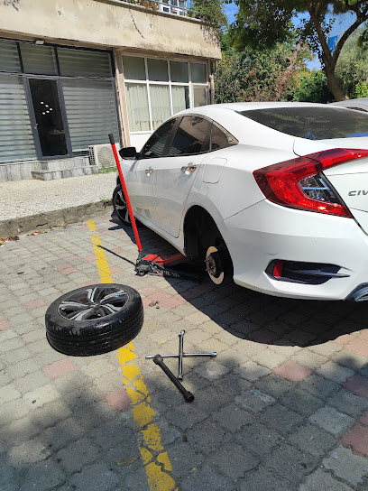 Lastik yol yardım — business image